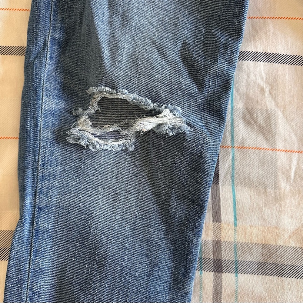 Madewell 9” High Rise Blue Skinny Distressed Jeans with Stretch - Picture 7 of 13